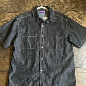 Laugher Black Short Sleeve Shirt Men Medium